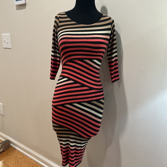 Body Hugging Jersey Dress from Anthropologie - Picture 4 of 8